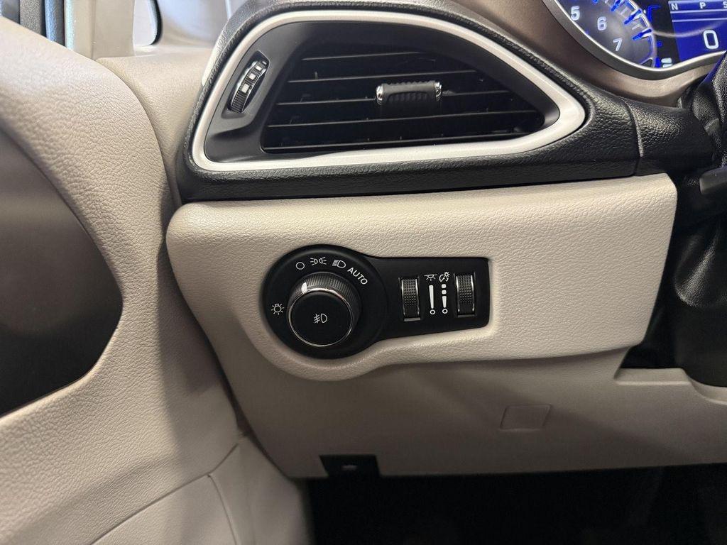 used 2019 Chrysler Pacifica car, priced at $14,995