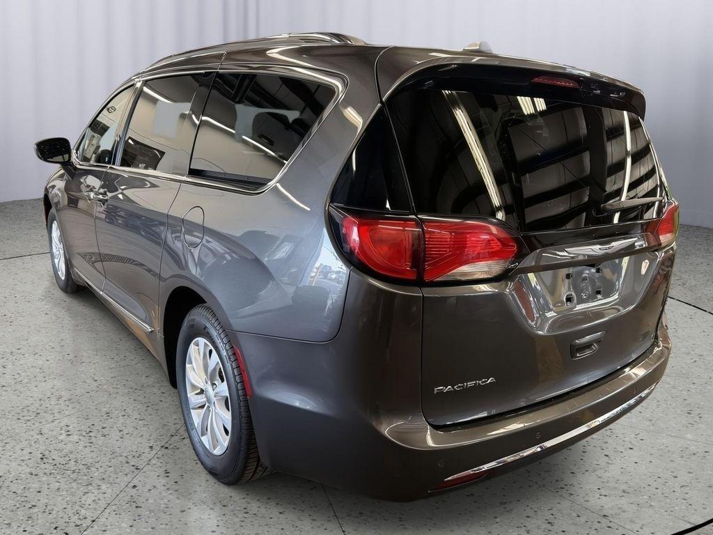 used 2019 Chrysler Pacifica car, priced at $14,995