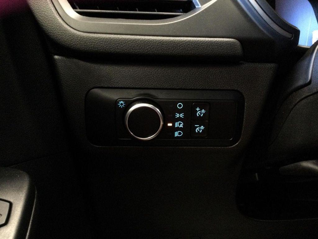 used 2025 Ford Escape car, priced at $23,500