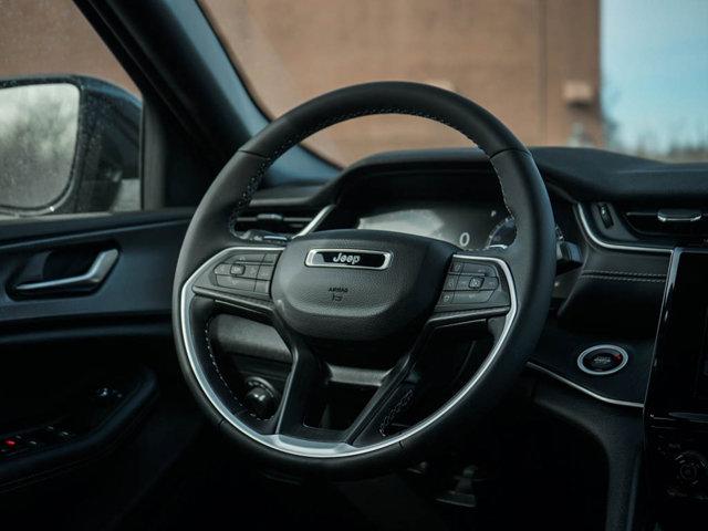 new 2024 Jeep Grand Cherokee L car, priced at $44,649