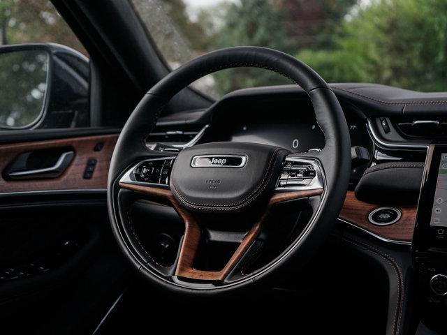 new 2025 Jeep Grand Cherokee car, priced at $63,373