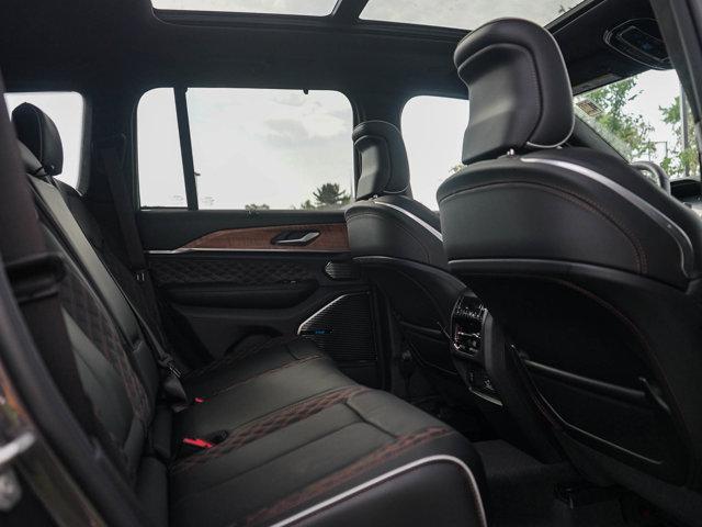 new 2025 Jeep Grand Cherokee car, priced at $63,373