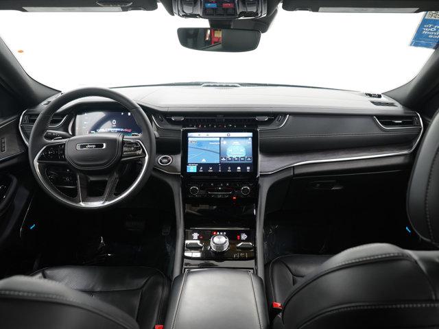 used 2023 Jeep Grand Cherokee car, priced at $36,998