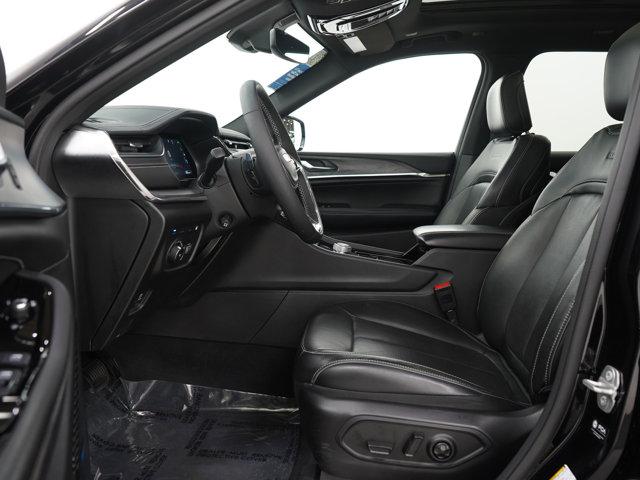 used 2023 Jeep Grand Cherokee car, priced at $36,998