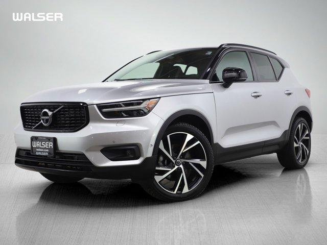 used 2019 Volvo XC40 car, priced at $28,699