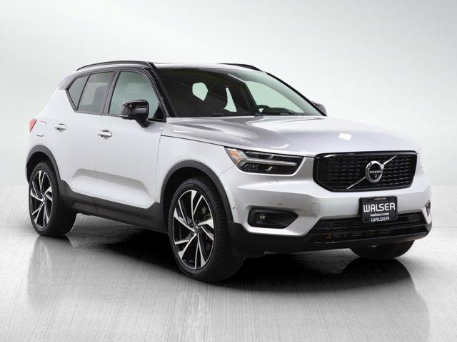 used 2019 Volvo XC40 car, priced at $28,699