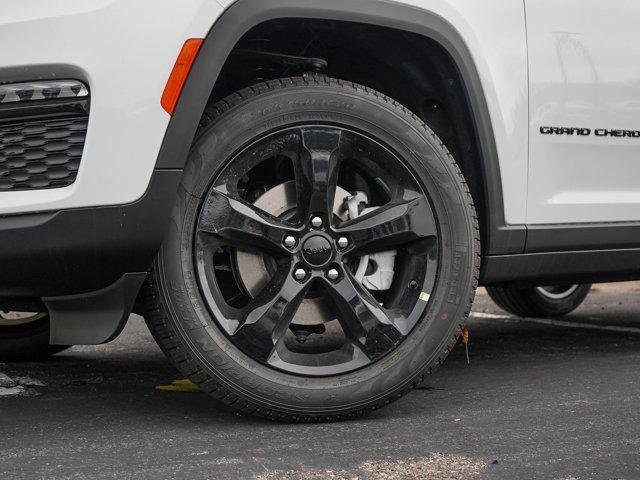 new 2024 Jeep Grand Cherokee car, priced at $49,435