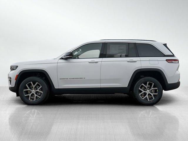 new 2025 Jeep Grand Cherokee car, priced at $42,599