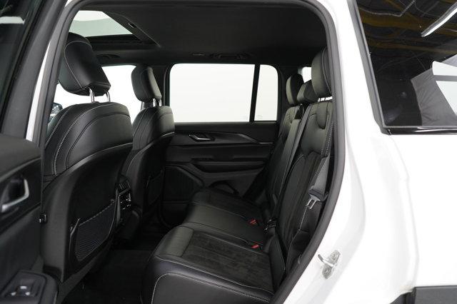 used 2023 Jeep Grand Cherokee car, priced at $30,998
