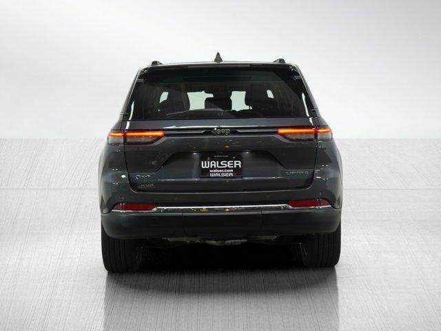 used 2022 Jeep Grand Cherokee car, priced at $32,399