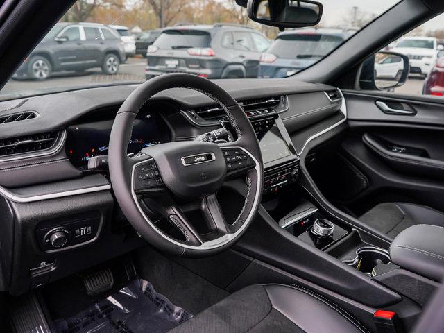 new 2024 Jeep Grand Cherokee car, priced at $43,749