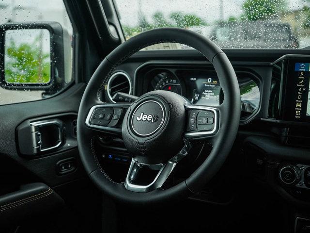 new 2025 Jeep Wrangler car, priced at $60,902