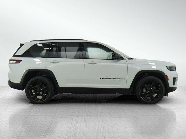 used 2023 Jeep Grand Cherokee car, priced at $30,998