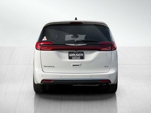 new 2026 Chrysler Pacifica car, priced at $44,750