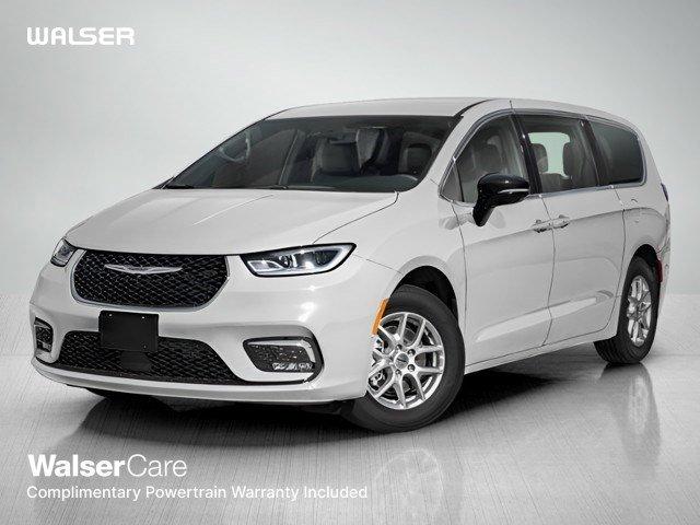 new 2026 Chrysler Pacifica car, priced at $46,349