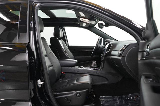 used 2021 Jeep Grand Cherokee car, priced at $32,998