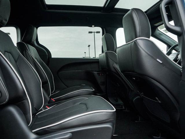 new 2025 Chrysler Pacifica Hybrid car, priced at $53,499
