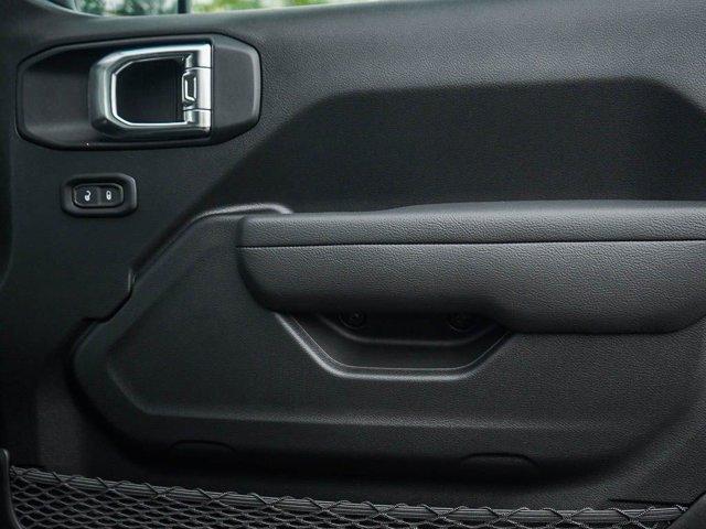 new 2025 Jeep Wrangler car, priced at $51,400