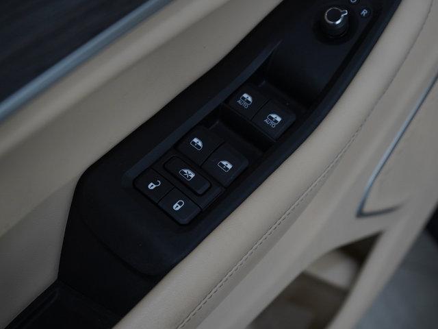 used 2023 Jeep Grand Cherokee car, priced at $32,999