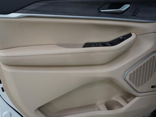 used 2023 Jeep Grand Cherokee car, priced at $32,999