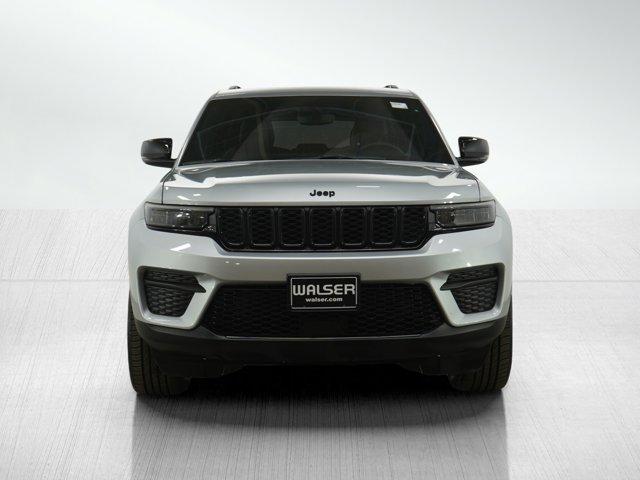 used 2023 Jeep Grand Cherokee car, priced at $30,998
