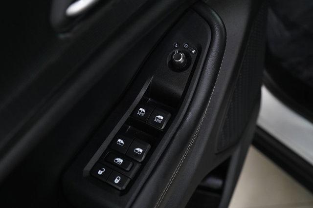 used 2023 Jeep Grand Cherokee car, priced at $30,998