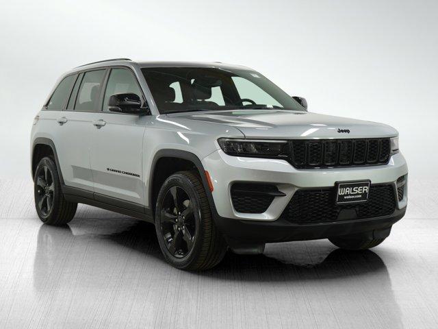 used 2023 Jeep Grand Cherokee car, priced at $30,998