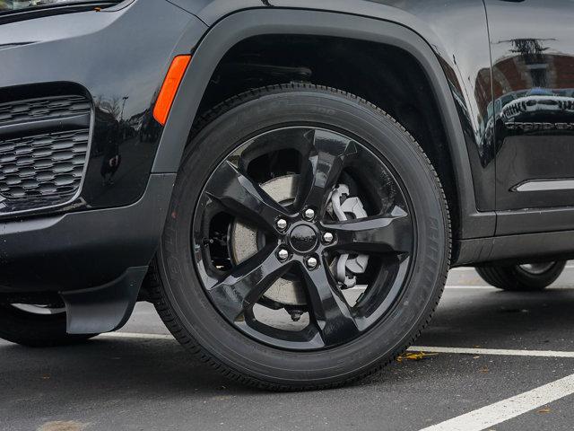 new 2025 Jeep Grand Cherokee car, priced at $44,599