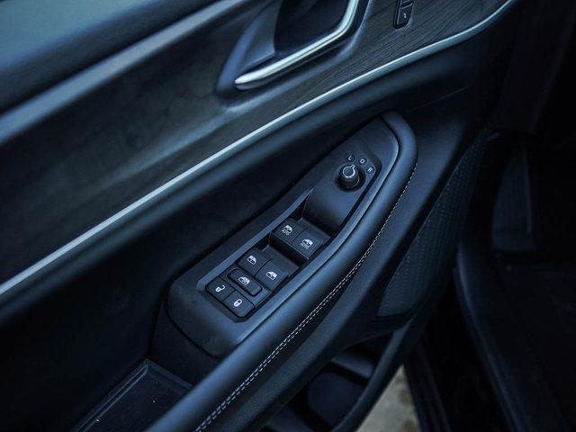 new 2025 Jeep Grand Cherokee car, priced at $50,949