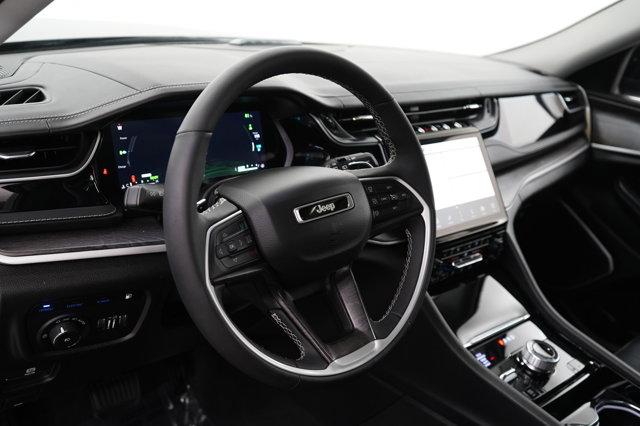 used 2022 Jeep Grand Cherokee car, priced at $34,399