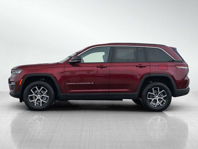 new 2025 Jeep Grand Cherokee car, priced at $44,199