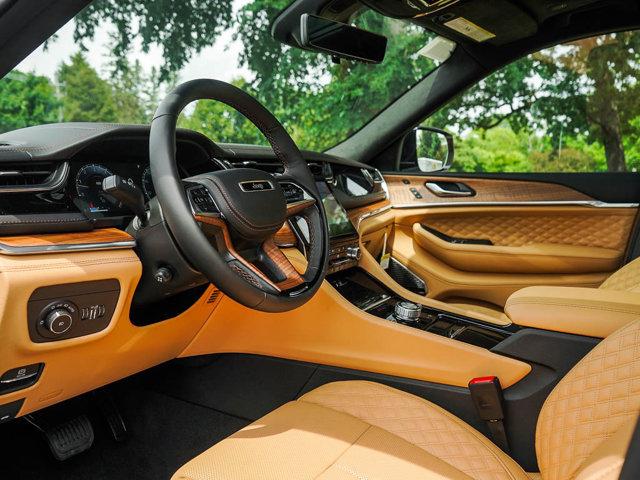 new 2025 Jeep Grand Cherokee car, priced at $66,695