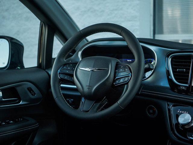 new 2026 Chrysler Pacifica car, priced at $52,805