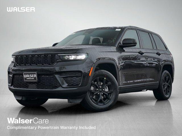 new 2025 Jeep Grand Cherokee car, priced at $42,999