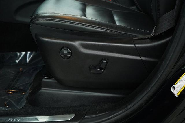 used 2014 Jeep Grand Cherokee car, priced at $9,998