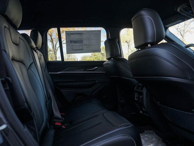 new 2025 Jeep Grand Cherokee car, priced at $42,349