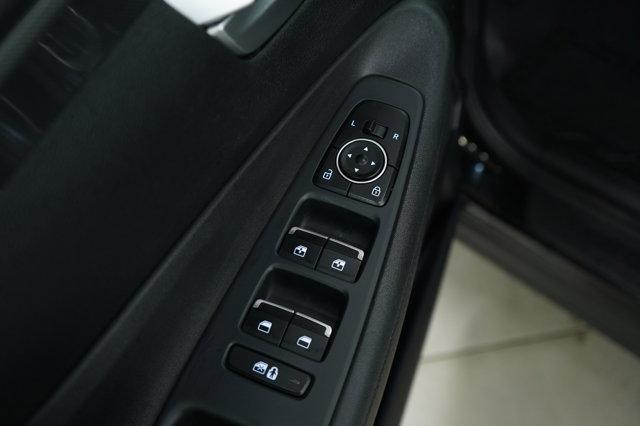used 2022 Hyundai Santa Fe car, priced at $24,998
