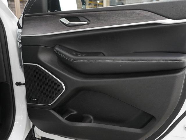 used 2022 Jeep Grand Cherokee L car, priced at $33,998