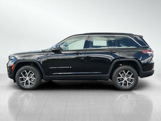 new 2025 Jeep Grand Cherokee car, priced at $44,499