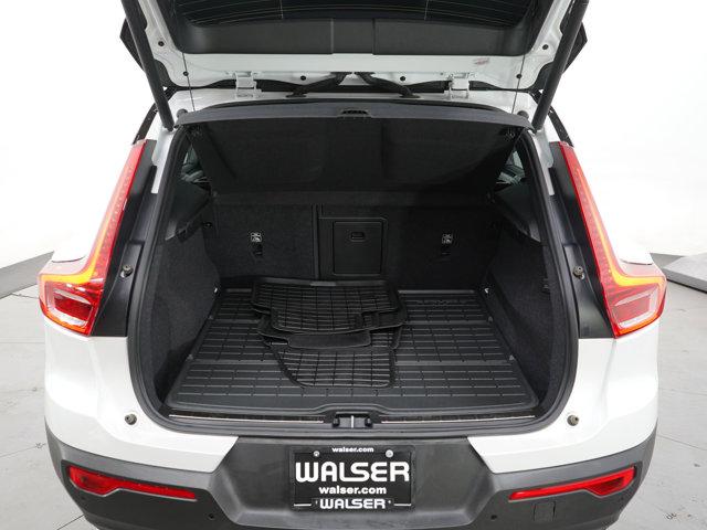 used 2019 Volvo XC40 car, priced at $24,998