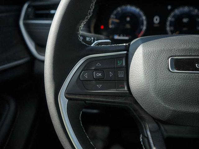 new 2025 Jeep Grand Cherokee car, priced at $43,499