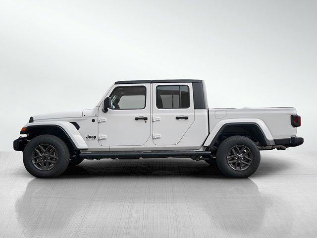 new 2024 Jeep Gladiator car, priced at $51,749