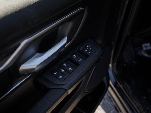 new 2025 Ram 1500 car, priced at $43,567
