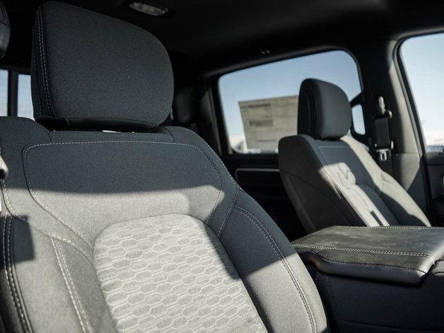 new 2025 Ram 1500 car, priced at $43,567