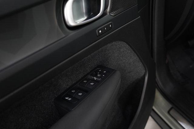 used 2023 Volvo C40 Recharge Pure Electric car, priced at $38,299