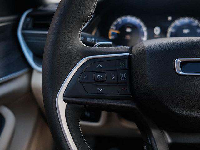 new 2025 Jeep Grand Cherokee car, priced at $46,999