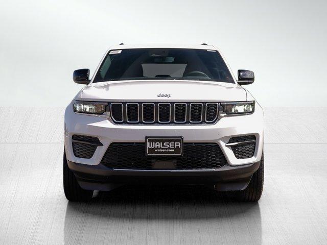 new 2025 Jeep Grand Cherokee car, priced at $36,499