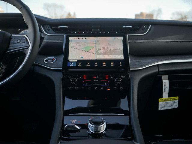 new 2025 Jeep Grand Cherokee car, priced at $48,249