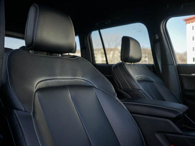 new 2025 Jeep Grand Cherokee car, priced at $48,249