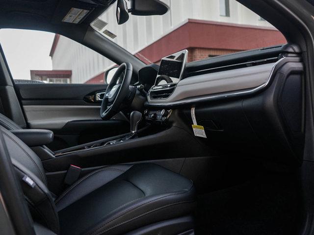 new 2025 Jeep Compass car, priced at $36,571